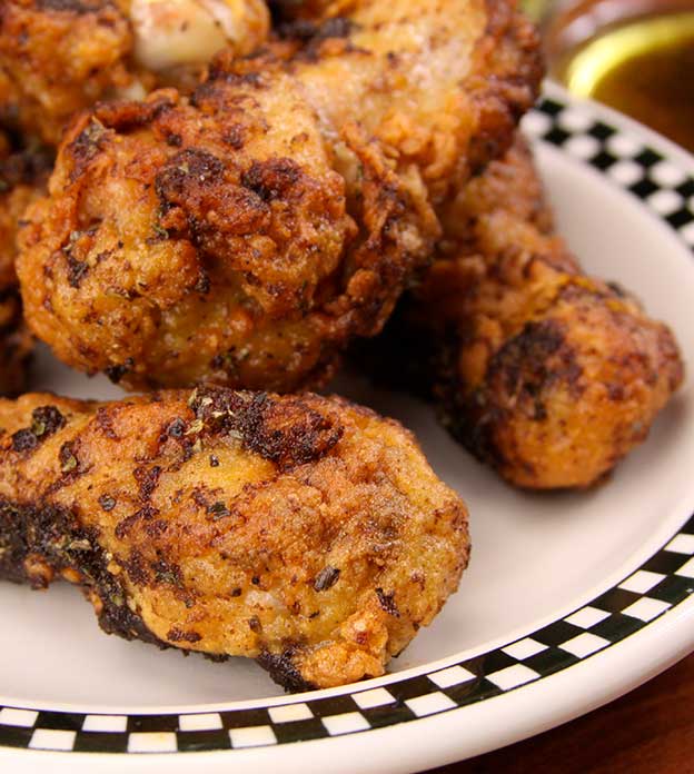 TANGY CHICKEN WINGS